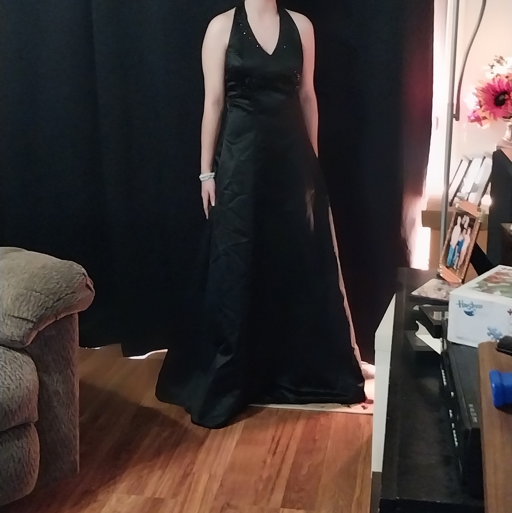Black prom dress
